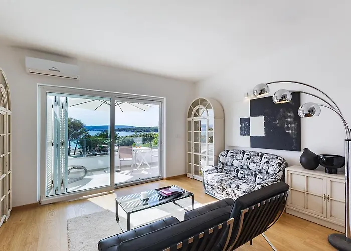 Villa Luxury With Pool With Sea View , 50m From The By Wiibuk *